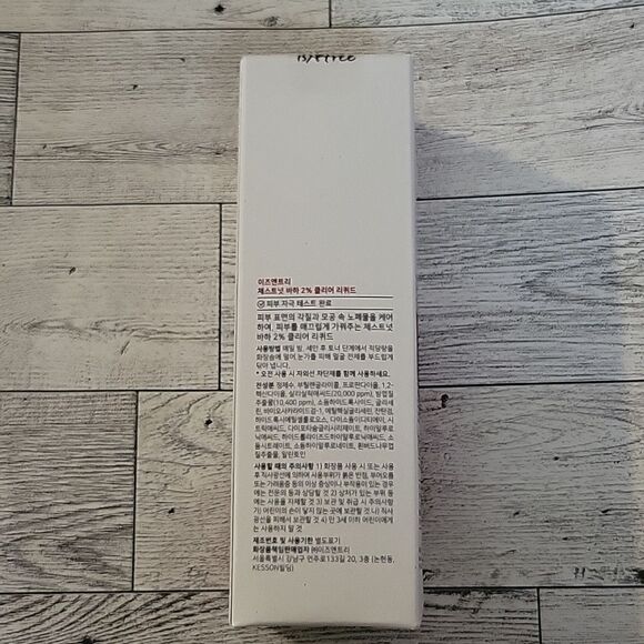 Isntree Chestnut BHA 2% Clear Liquid - Picture 3 of 6